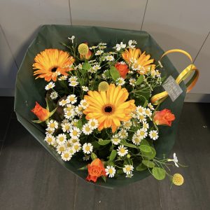 Rond boeket oranje